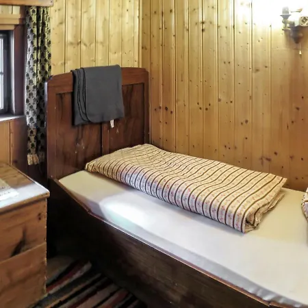 Holiday home Bauernhaus Erdler 165W